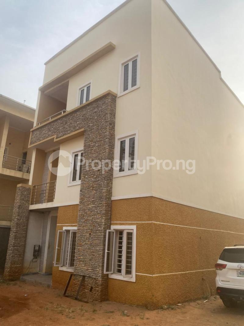 4 bedroom House for rent 4th Avenue, Gwarinpa, Abuja Gwarinpa Abuja