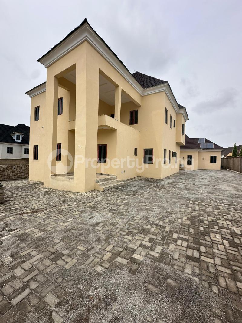 4 bedroom House for rent Life Camp Abuja