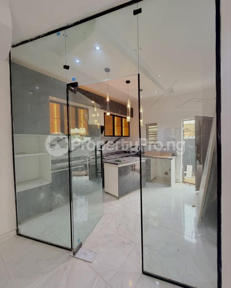 4 bedroom House for sale Maryland Maryland Lagos