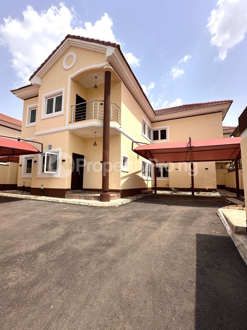 4 bedroom House for sale Life Camp Abuja