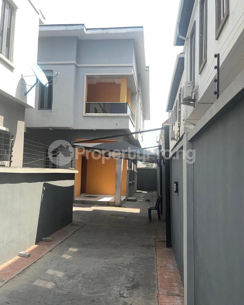 4 bedroom House for sale chevron Lekki Lagos