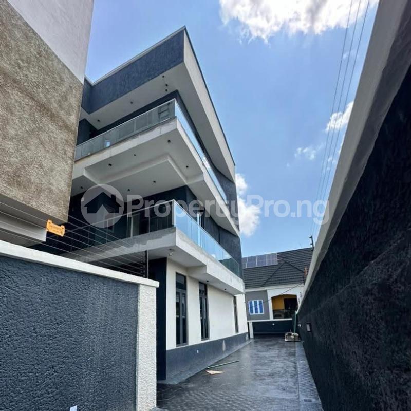 4 bedroom House for sale Omole Phase 1 Ikeja Lagos