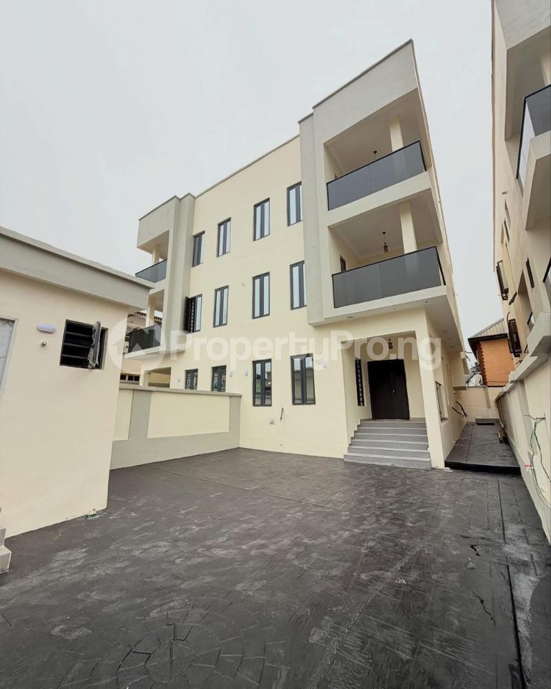 4 bedroom House for sale  Magodo GRA Phase 1 Ojodu Lagos