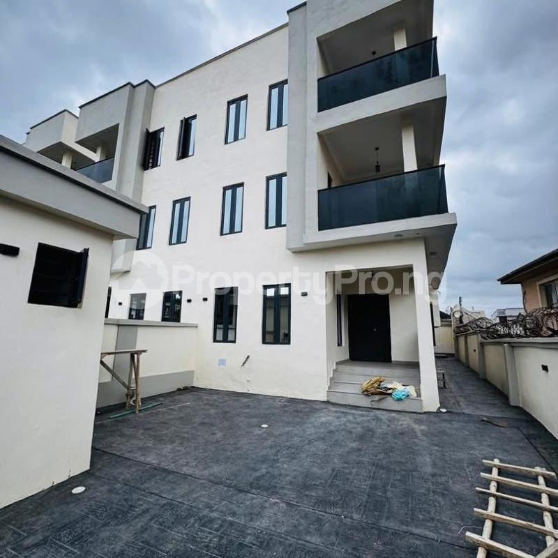 4 bedroom House for sale Magodo Gra Phase 1 Ojodu Lagos