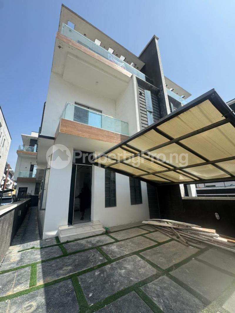 4 bedroom House for rent Kunsenla Ikate Lekki Lagos