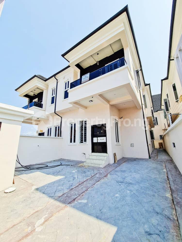 4 bedroom House for rent A Secured Estate Off Orchid Road, Lekki chevron Lekki Lagos