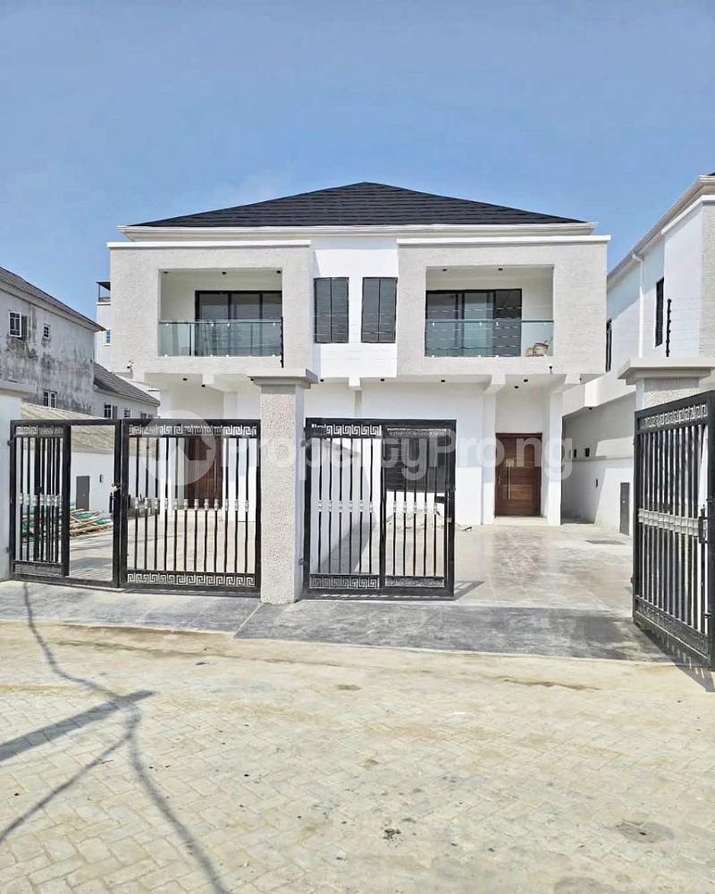 4 bedroom House for sale Ologolo Lekki Lagos