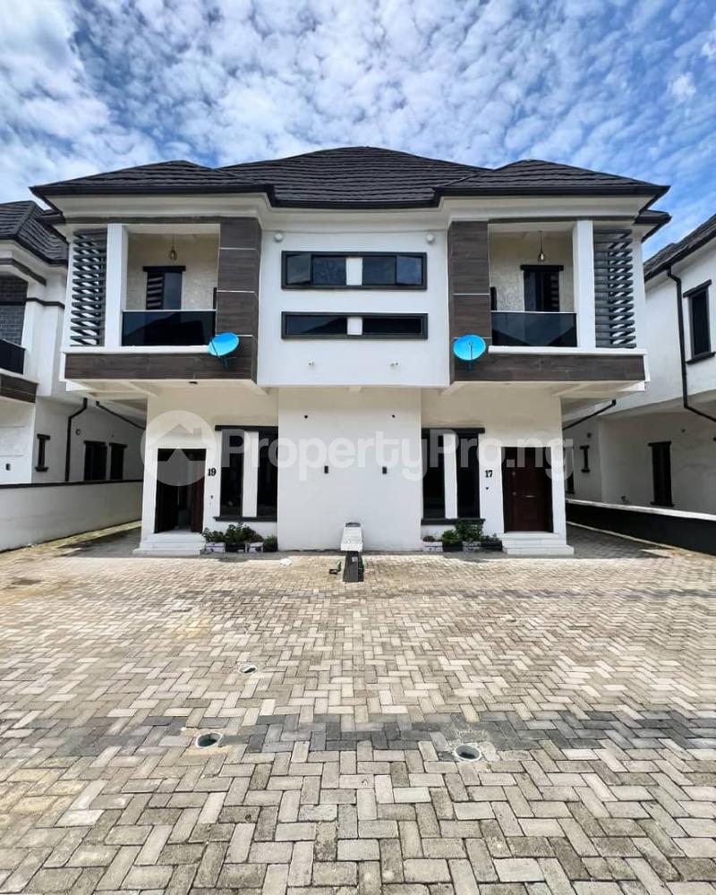 4 bedroom House for rent Orchid Road Roundabout orchid Lekki Lagos