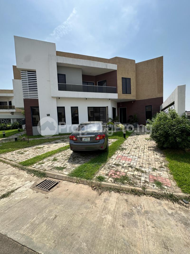 4 bedroom House for sale In An Around Godab Life Camp Abuja