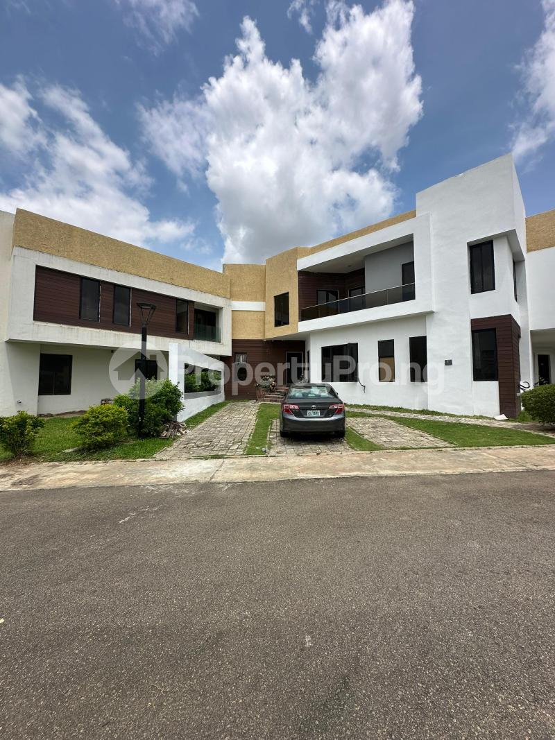 4 bedroom House for sale In An Estate Close To Godab Life Camp Abuja