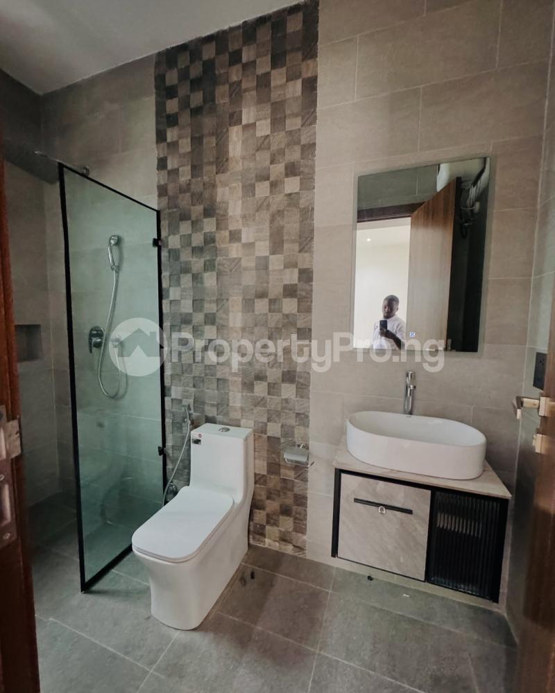 4 bedroom House for sale Magodo Phase 2, Magodo GRA Phase 1 Ojodu Lagos