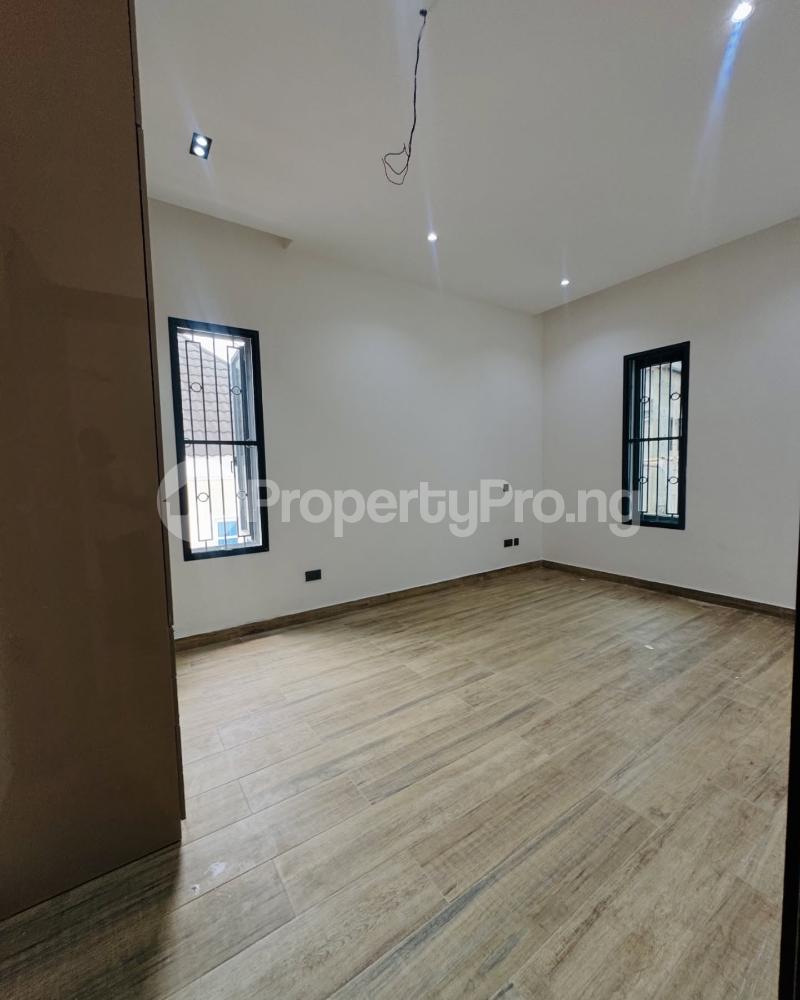 4 bedroom House for sale Magodo Phase 2, Magodo GRA Phase 1 Ojodu Lagos