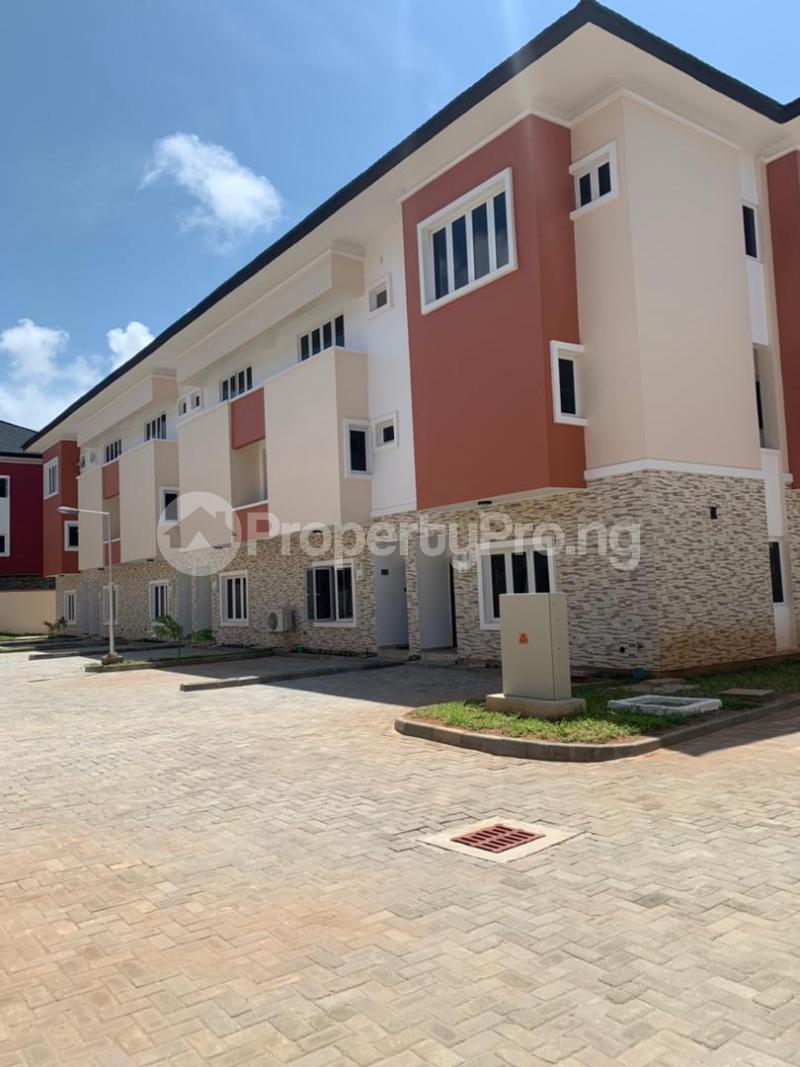 4 bedroom House for rent Malino Court Ilasan Lekki Lagos