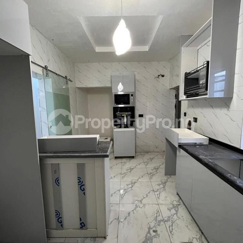 4 bedroom House for sale Adeniyi Jone Adeniyi Jones Ikeja Lagos