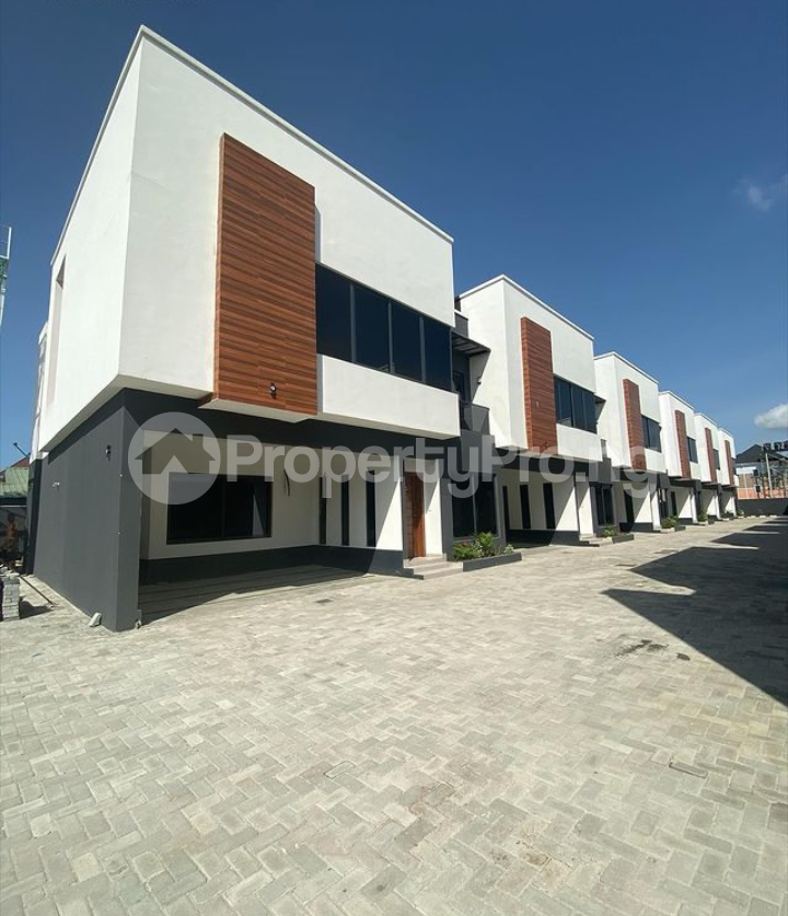 4 bedroom House for sale Osapa london Lekki Lagos