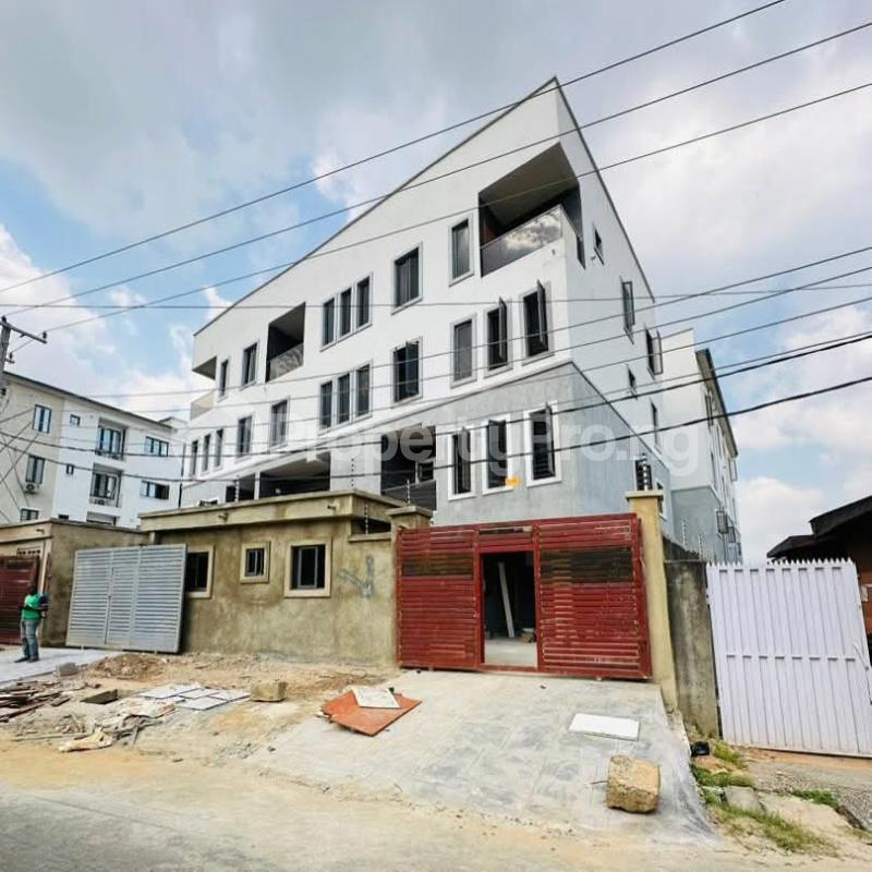 4 bedroom House for sale Maryland Lagos