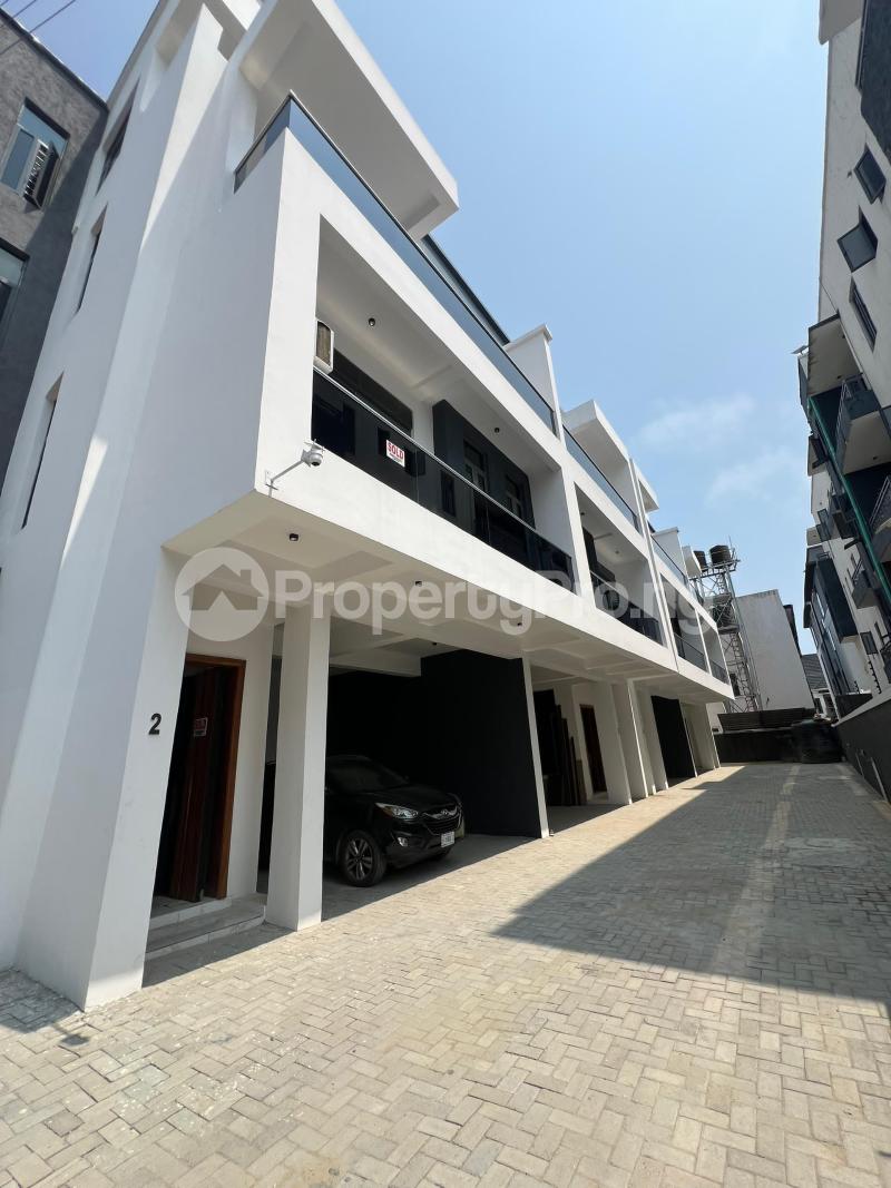 4 bedroom House for sale Ologolo Lekki Lagos - 0