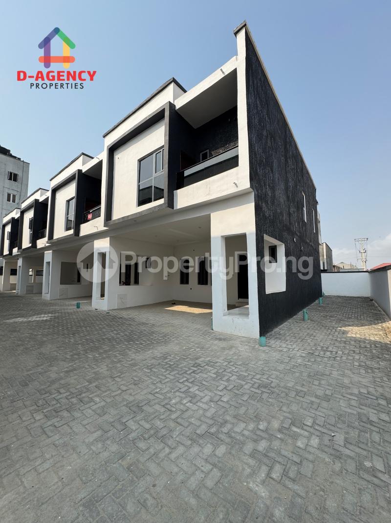 4 bedroom House for sale New Road Alpha Beach Igbo-efon Lekki Lagos