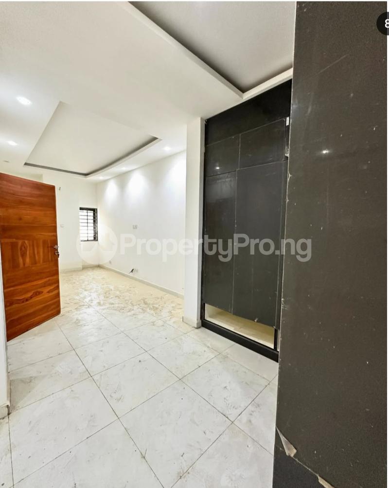 4 bedroom House for sale Gwarinpa Abuja