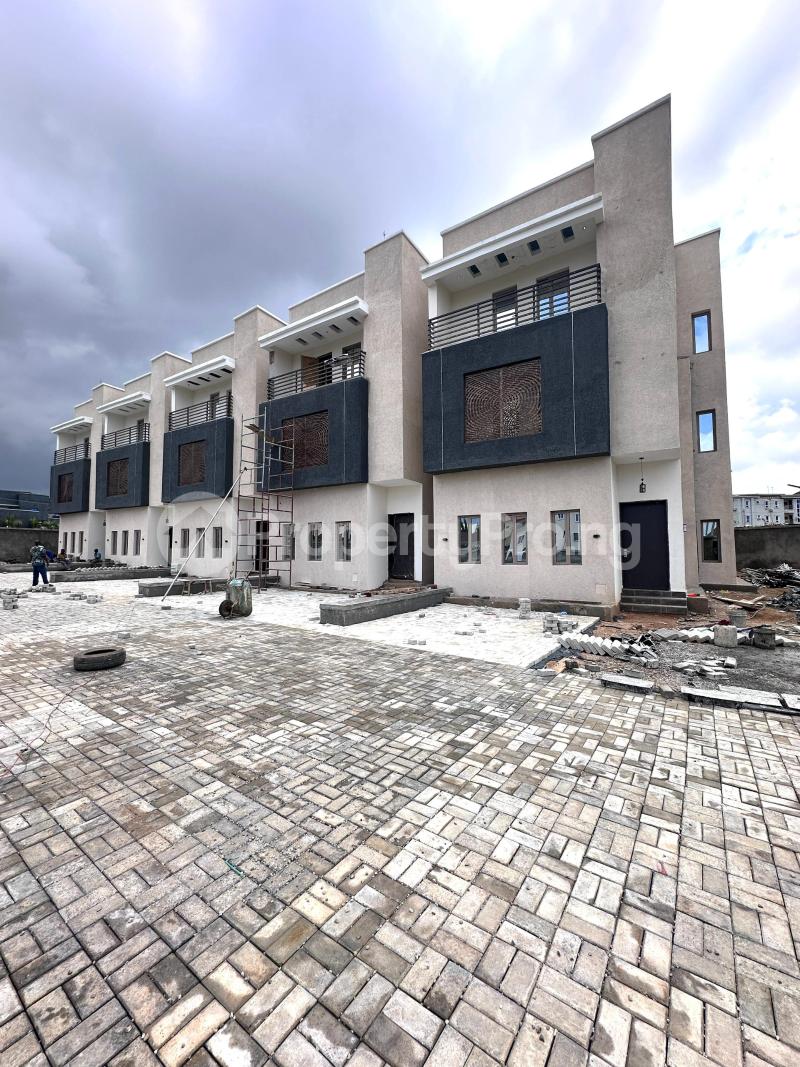 4 bedroom House for sale Main Life Camp Abuja