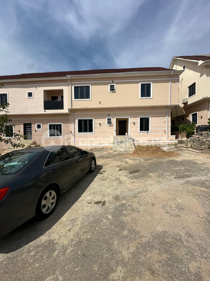 4 bedroom House for rent In An Estate Around Godab Life Camp Abuja