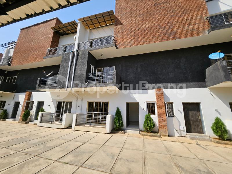 4 bedroom House for rent By Vio Office Mabushi Abuja