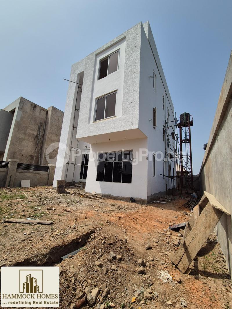 4 bedroom House for sale Kolapo Ishola Gra Akobo Ibadan Oyo
