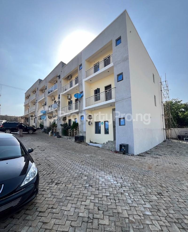 4 bedroom Flat / Apartment for rent Katampe Main Abuja