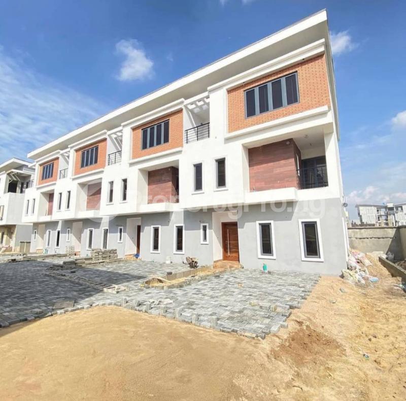 4 bedroom House for sale Off Gbamgbala Ikate Lekki Lagos