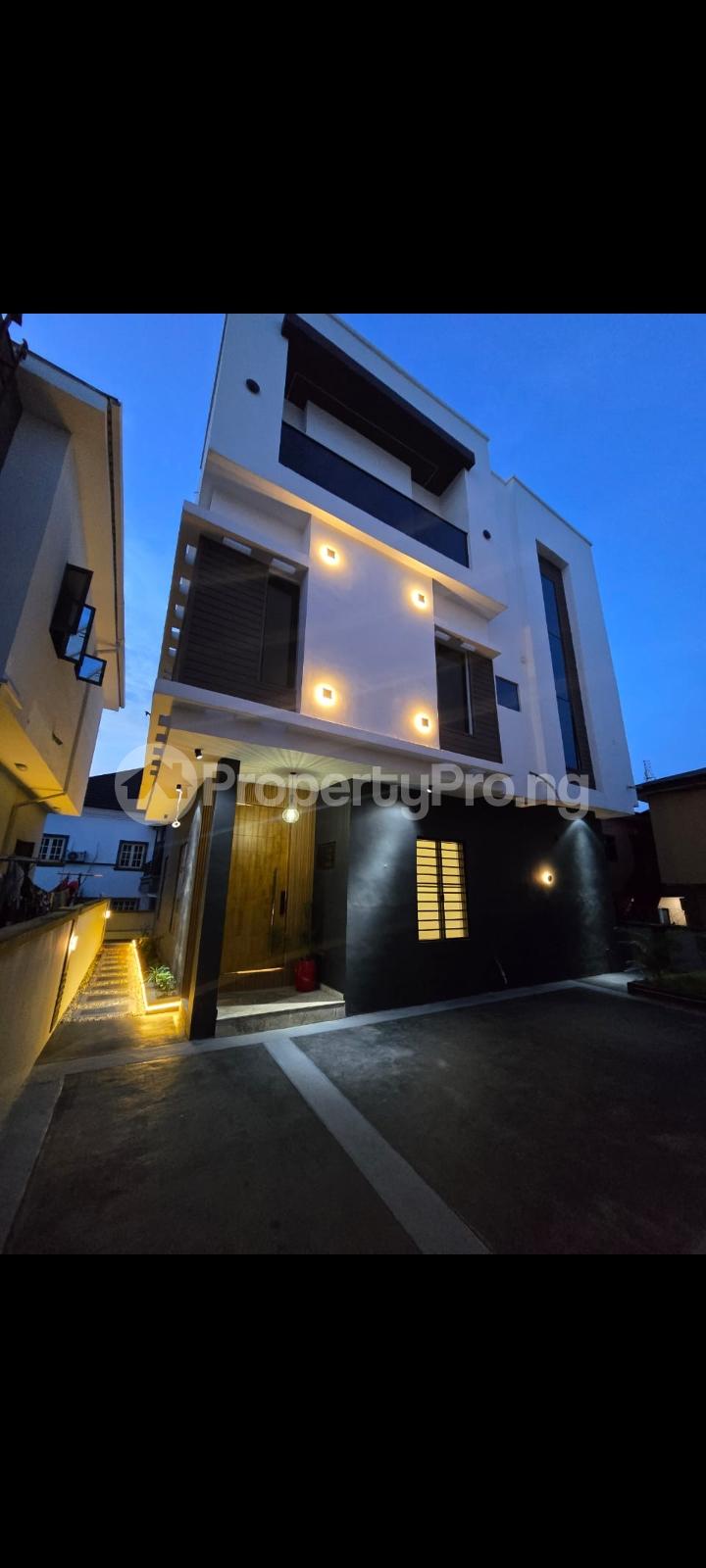 4 bedroom House for sale Magodo Phase 2 Magodo GRA Phase 2 Kosofe/Ikosi Lagos