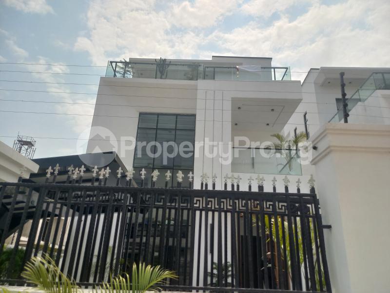 5 bedroom House for sale chevron Lekki Lagos