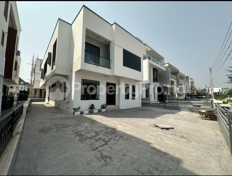 5 bedroom House for sale Ikota Lekki Lagos