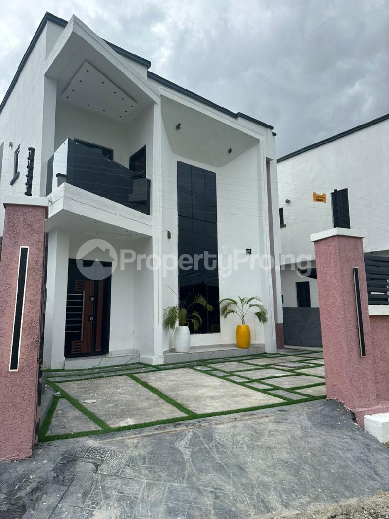 5 bedroom House for sale Thomas estate Ajah Lagos