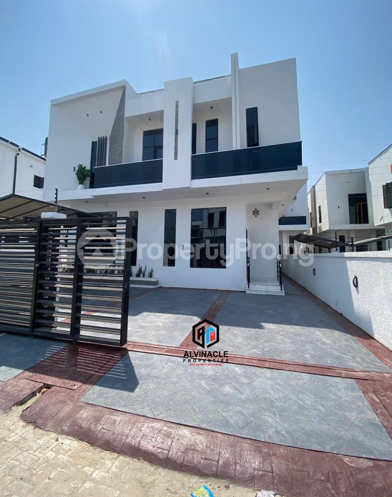 5 bedroom House for sale Orchid Road Lekki Lagos