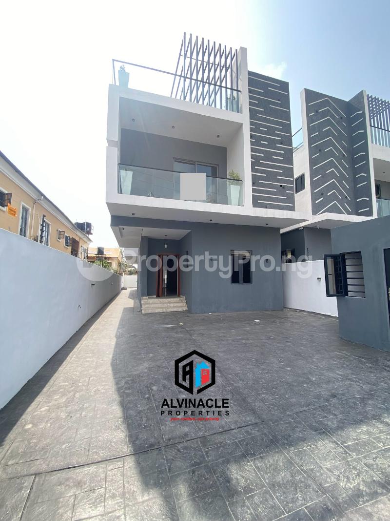 5 bedroom House for sale  Ikota Lekki Lagos