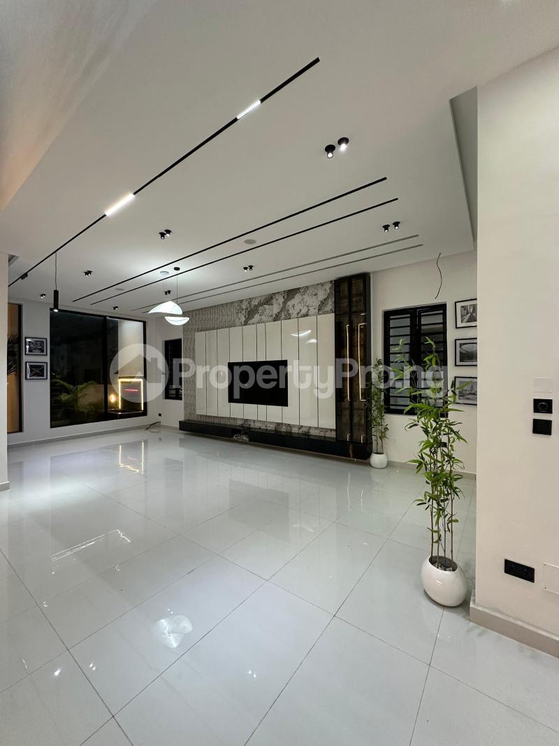 5 bedroom House for sale Oral Estate Lekki Lagos