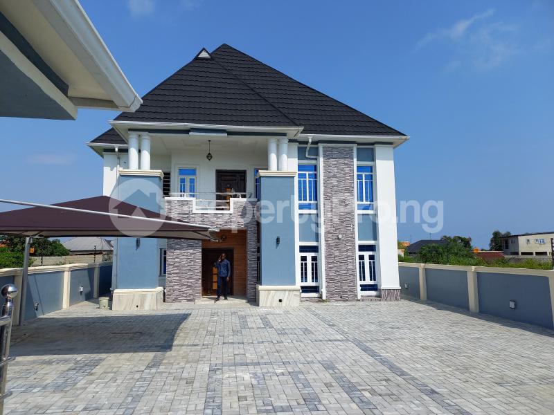 5 bedroom House for sale Beechwood Estate Sapati Bogije Sangotedo Lagos