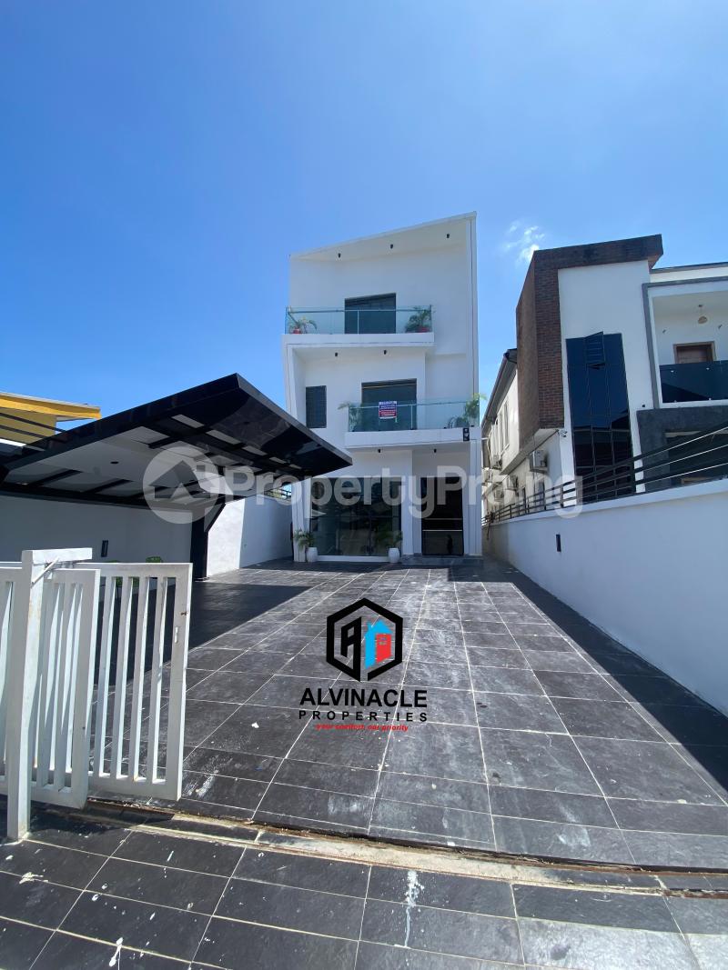 5 bedroom House for sale chevron Lekki Lagos