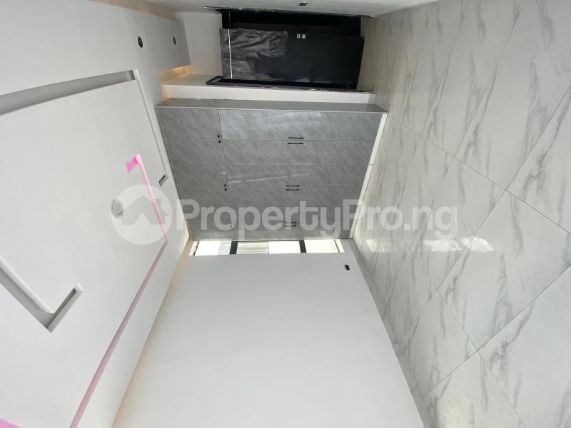 5 bedroom House for sale Conservative, Along Lekki Expressway Lekki Lagos