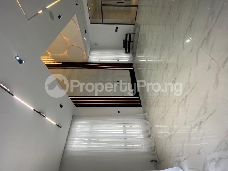 5 bedroom House for sale Conservative, Along Lekki Expressway Lekki Lagos