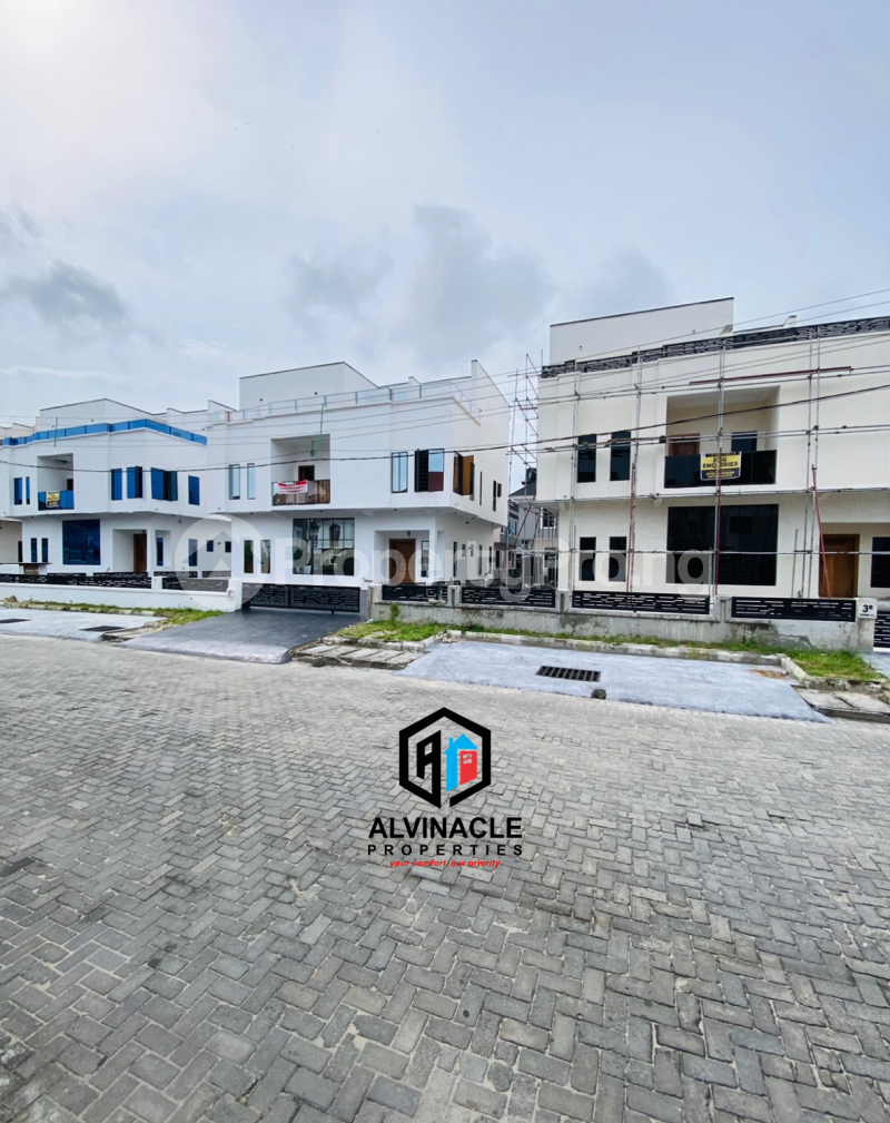 5 bedroom House for sale Osapa london Lekki Lagos