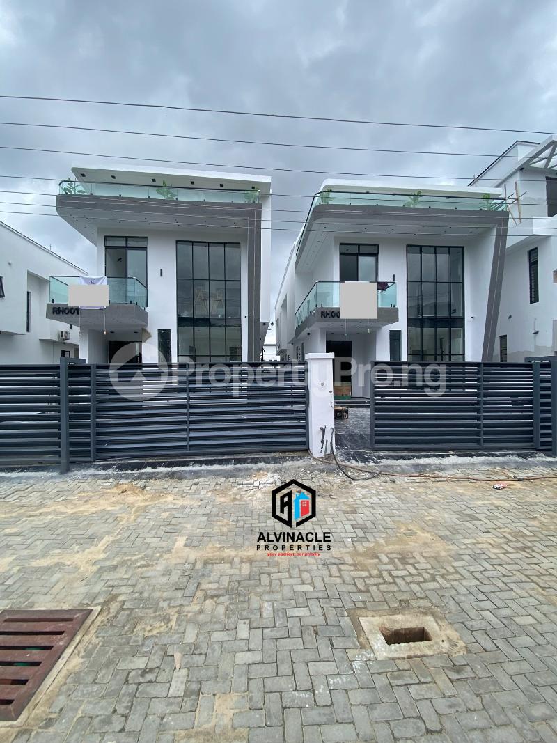 5 bedroom House for sale Chevron Chevron Lekki Lagos