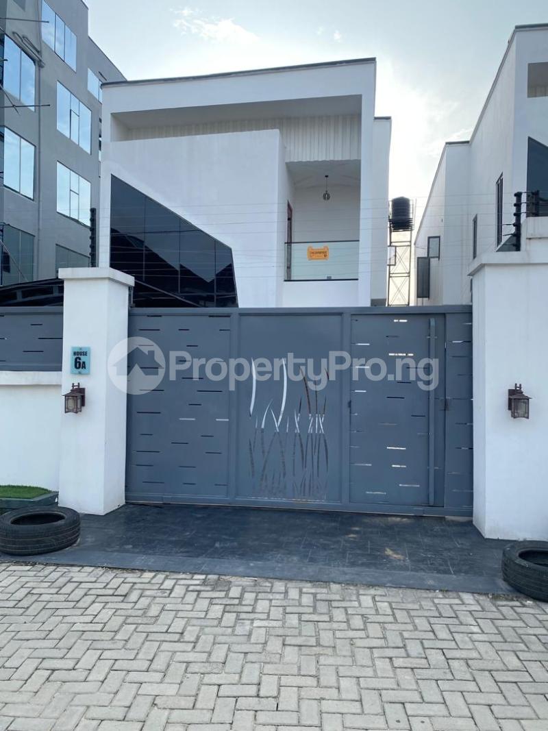 5 bedroom House for sale chevron Lekki Lagos