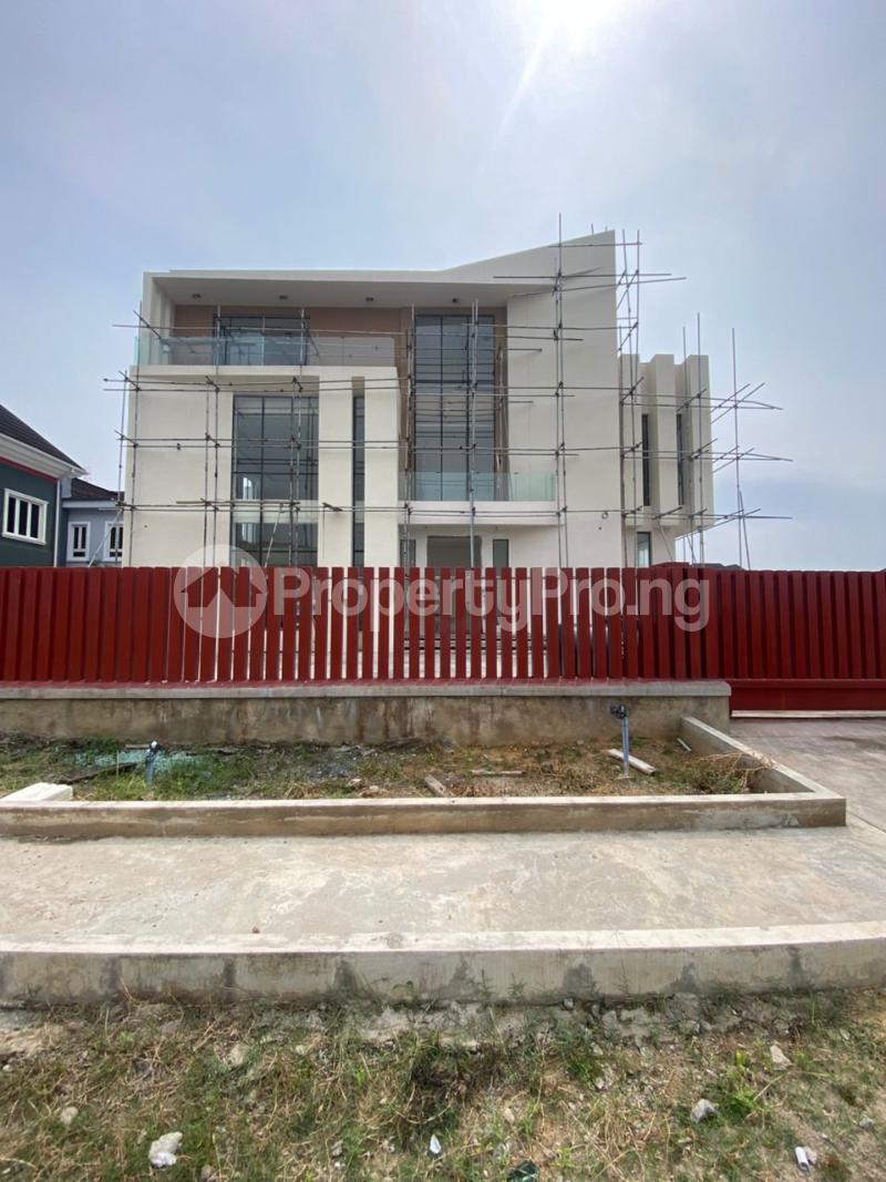 5 bedroom House for sale Pinnock Beach Osapa london Lekki Lagos