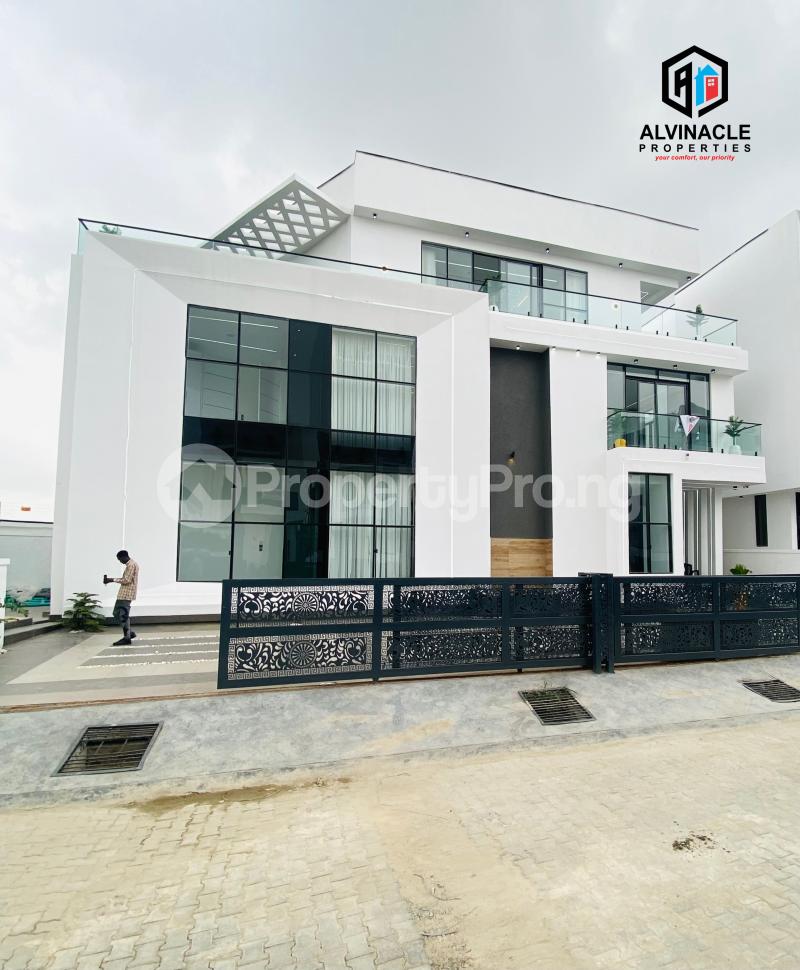 5 bedroom House for sale Chevron Chevron Lekki Lagos