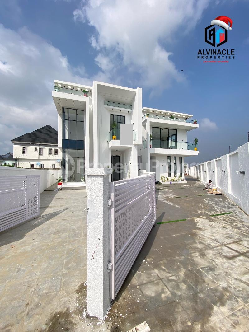 5 bedroom House for sale Chevron Chevron Lekki Lagos