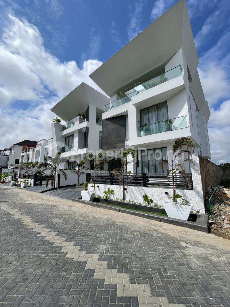 5 bedroom House for sale Osapa london Lekki Lagos