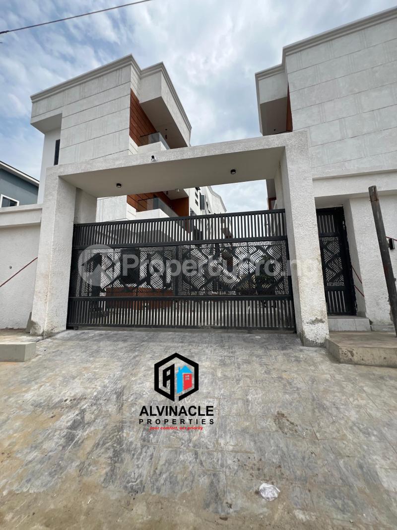 5 bedroom House for sale Osapa london Lekki Lagos
