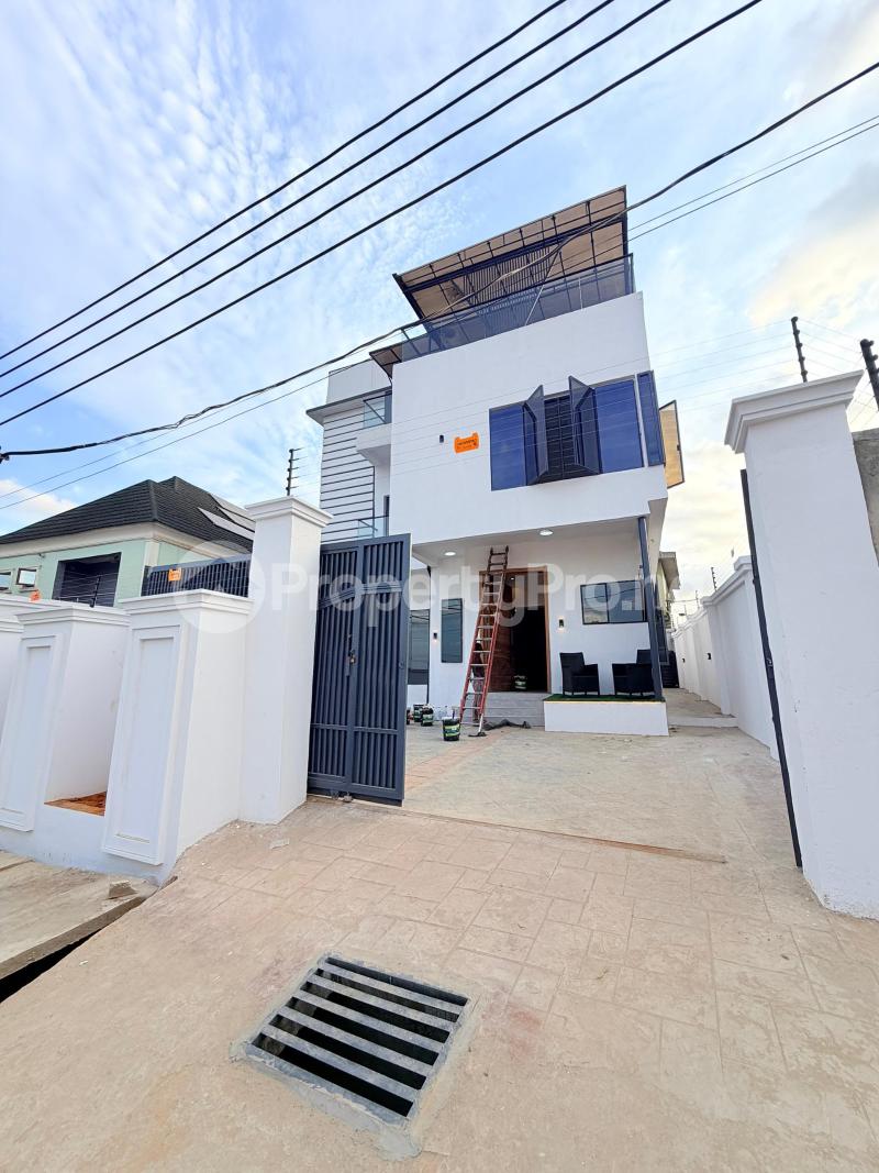 5 bedroom House for sale Ogba Lagos