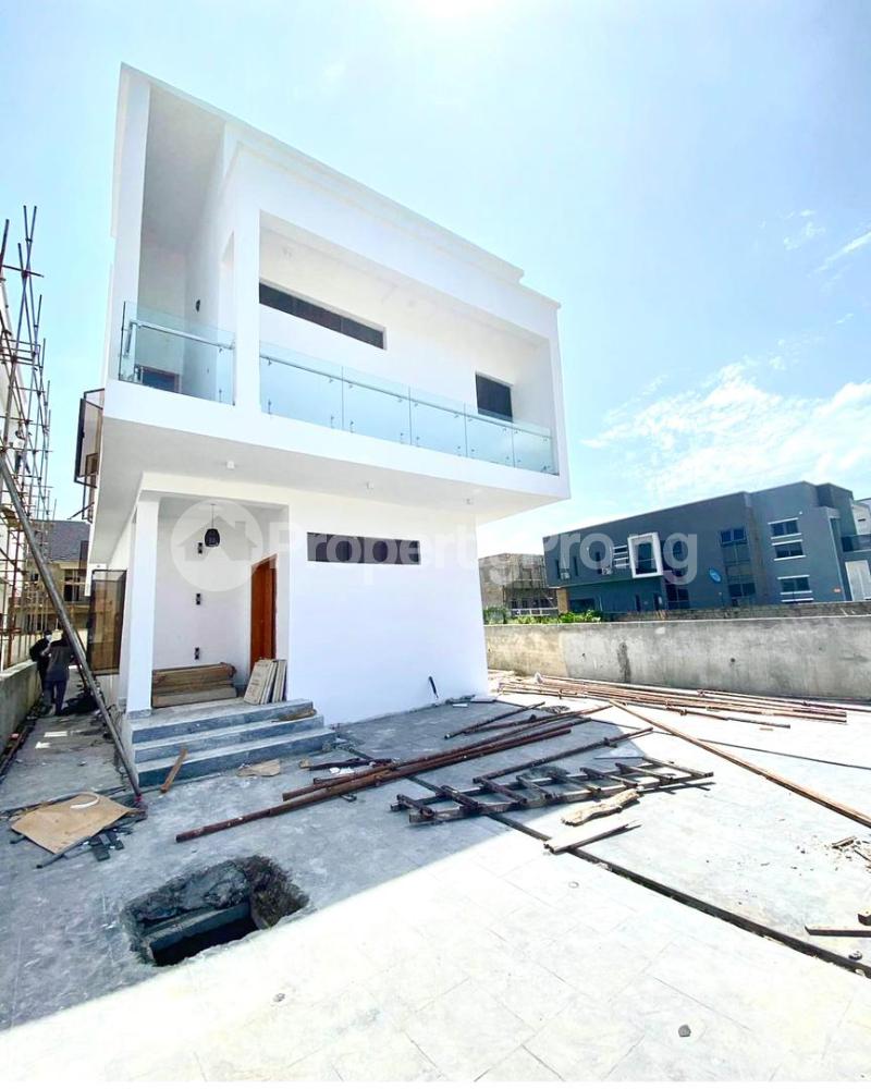 5 bedroom House for sale Orchid Road chevron Lekki Lagos